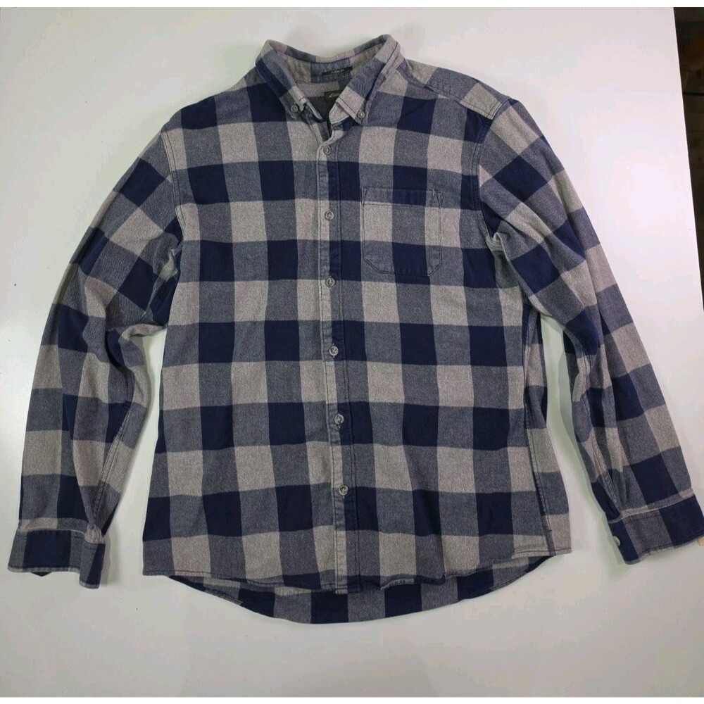 Eddie Bauer Mens Blue Plaid Long Sleeve Button Down Shirt L Pockets L Classic